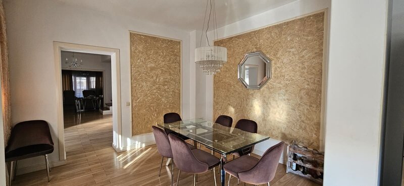 Eroii Revolutiei casa individuala mobilata si utilata