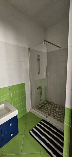 Eroii Revolutiei casa individuala mobilata si utilata