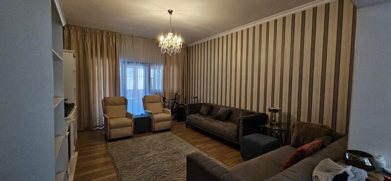 Eroii Revolutiei casa individuala mobilata si utilata