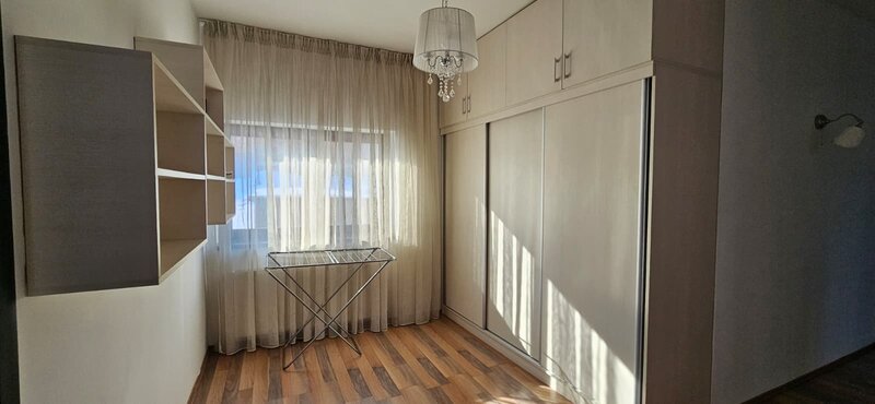 Eroii Revolutiei casa individuala mobilata si utilata